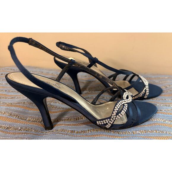 Jacqueline Ferrar‎ Bejeweled Slingback Heels - Size 7M - Picture 6 of 10